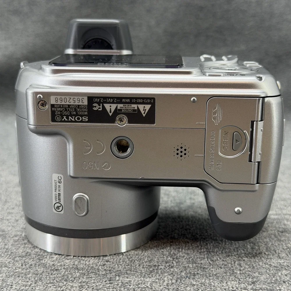Sony Cyber shot DSC-H2 6.0MP Digital Camera Silver 12x Zoom Tested